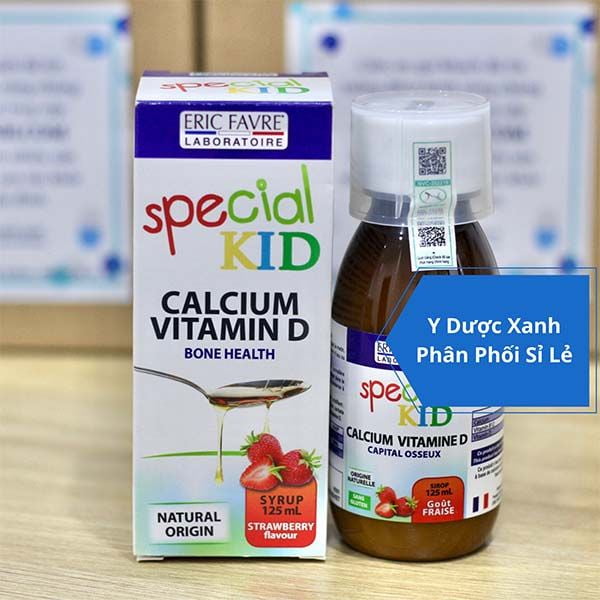 SPECIAL KID CALCIUM VITAMINE D, 125 ml, Siro hỗ trợ phát triển xương cho trẻ em từ 2 tuổi của Pháp
